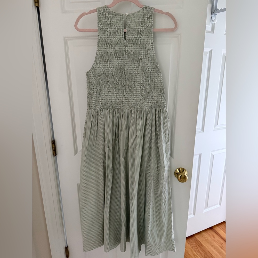 Madewell Sage Green Striped Smocked Midi Dress Size Large - Picture 4 of 5